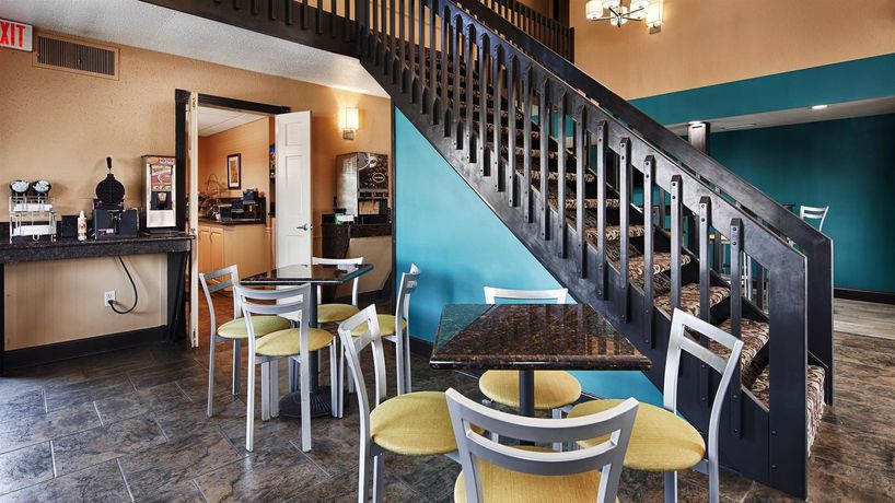 Imagen del bar/restaurante del Hotel Best Western Conway. Foto 3