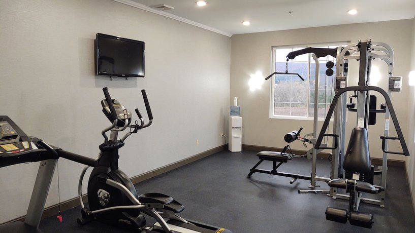 Imagen de los interiores del Hotel Best Western Cooperstown. Foto 16