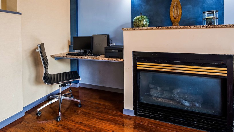 Imagen de los interiores del Hotel Best Western Cooperstown. Foto 18