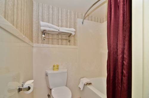 Imagen de la habitación del Hotel Best Western Coral Hills. Foto 6