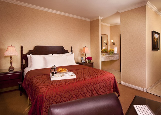 Imagen de la habitación del Hotel Best Western Corona and Suites. Foto 6