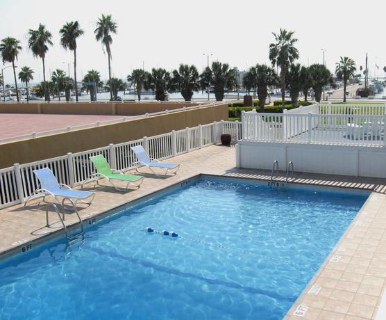 Imagen de la piscina del Hotel Best Western Corpus Christi. Foto 9
