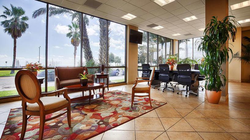 Imagen de los interiores del Hotel Best Western Corpus Christi. Foto 7