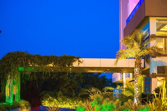 Imagen de los interiores del Hotel Best Western Country Woods Ambala. Foto 18