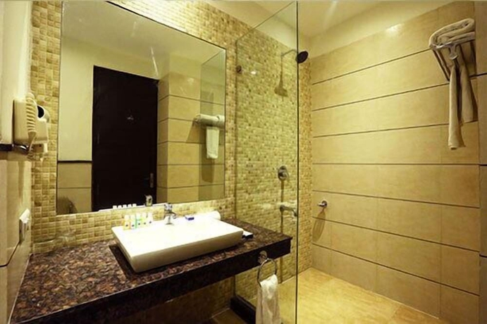 Imagen de la habitación del Hotel Best Western Country Woods Ambala. Foto 15