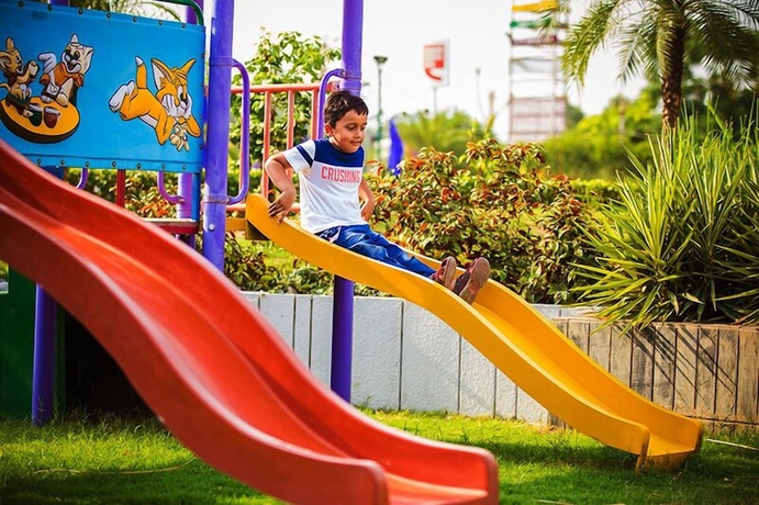 Imagen general del Hotel Best Western Country Woods Ambala. Foto 2