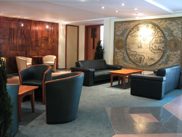 Imagen de los interiores del Hotel Best Western County House. Foto 9