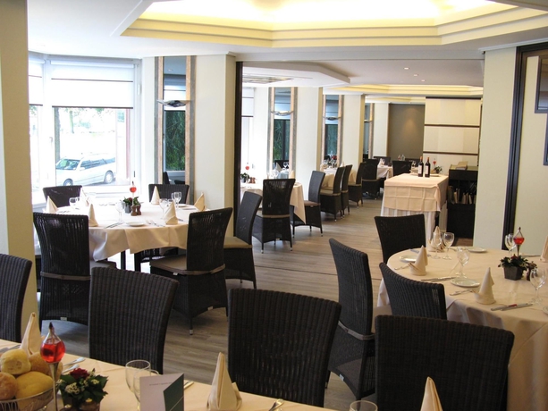 Imagen del bar/restaurante del Hotel Best Western County House. Foto 4