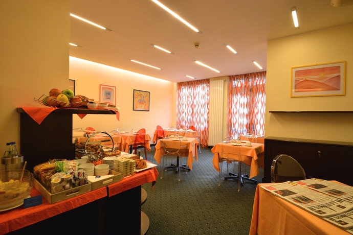 Imagen del bar/restaurante del Hotel Best Western Crimea. Foto 4