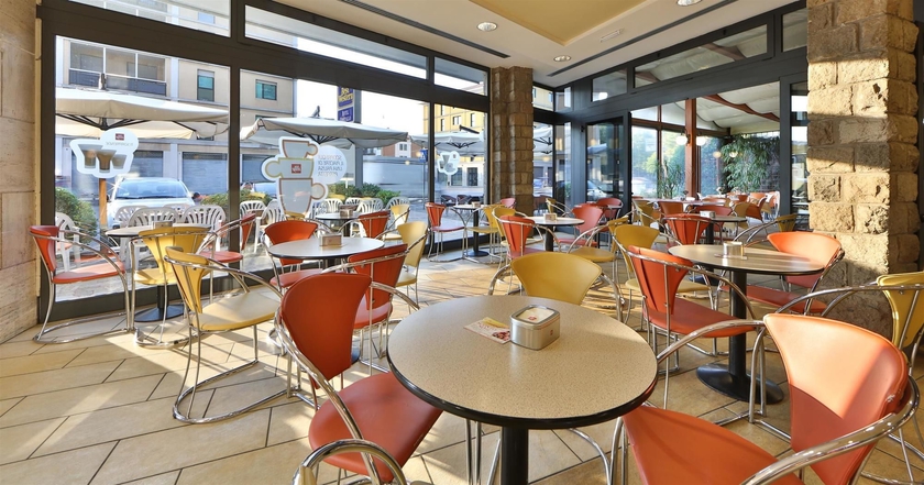 Imagen del bar/restaurante del Hotel Best Western Cristallo, Rovigo. Foto 10