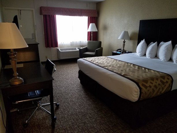 Imagen de la habitación del Hotel Best Western Crossroads Inn, Defuniak Springs . Foto 10