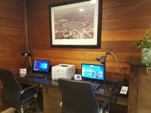 Imagen de los interiores del Hotel Best Western Crossroads Inn, Defuniak Springs . Foto 17