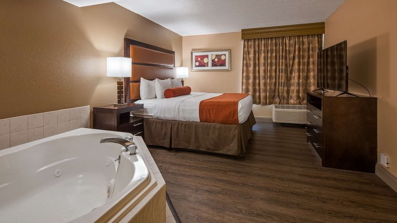 Imagen de la habitación del Hotel Best Western Crossroads Of The Bluffs. Foto 7