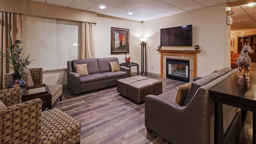 Imagen de los interiores del Hotel Best Western Crossroads Of The Bluffs. Foto 15