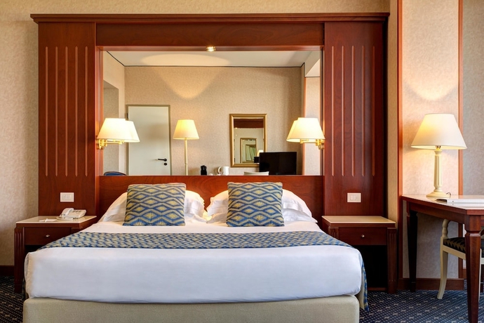 Imagen de la habitación del Hotel Best Western Ctc Verona. Foto 2