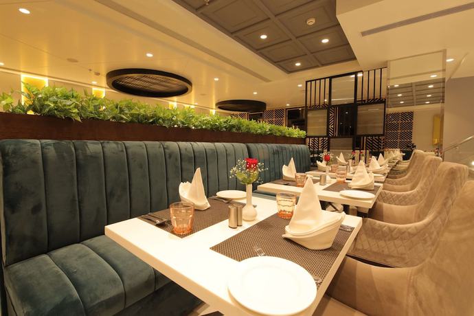 Imagen del bar/restaurante del Hotel Best Western Darbar. Foto 3