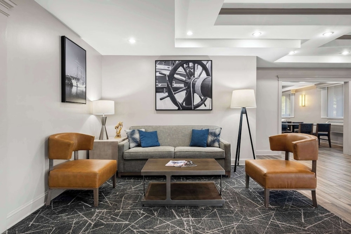 Imagen de los interiores del Hotel Best Western Dartmouth-New Bedford. Foto 14