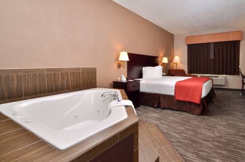 Imagen de la habitación del Hotel Best Western Dayton Inn and Suites. Foto 16