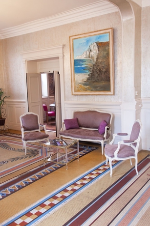 Imagen de los interiores del Hotel Best Western De France. Foto 19