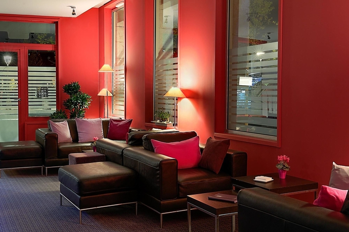 Imagen del bar/restaurante del Hotel Best Western De La Breche. Foto 11