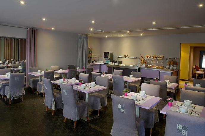 Imagen del bar/restaurante del Hotel Best Western De La Breche. Foto 12