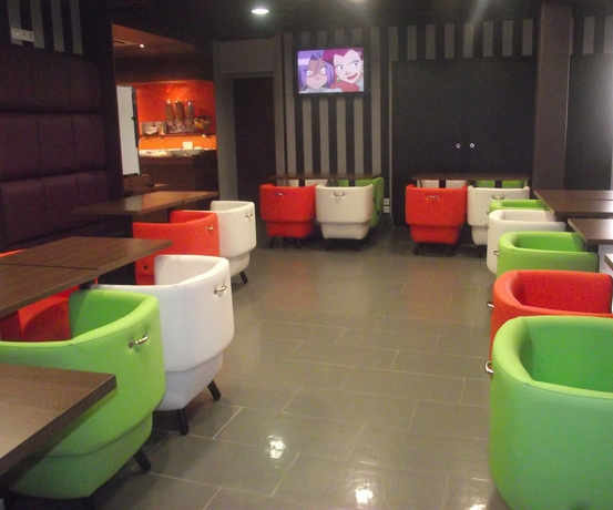 Imagen del bar/restaurante del Hotel Best Western De Paris. Foto 4