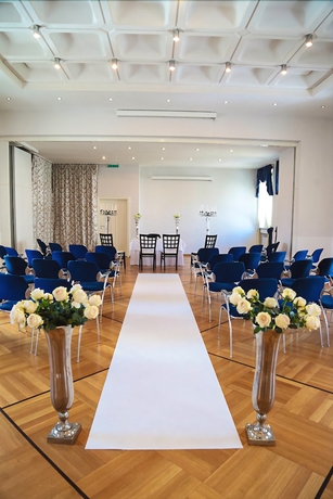 Imagen de los interiores del Hotel Best Western De Ville. Foto 13