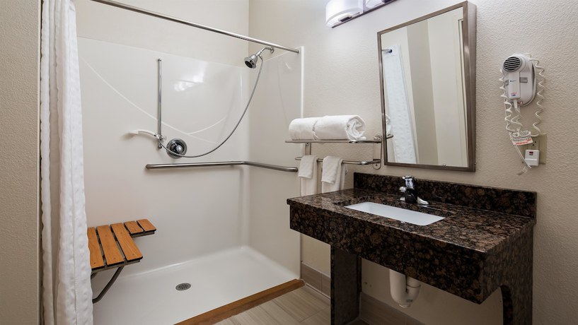 Imagen de la habitación del Hotel Best Western Denton Inn. Foto 8