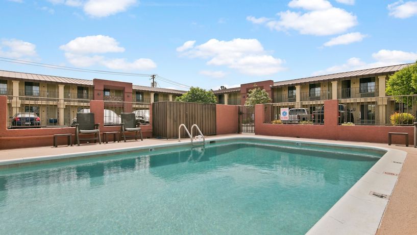 Imagen de la piscina del Hotel Best Western Desert Inn, Safford. Foto 19
