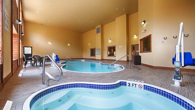 Imagen de la piscina del Hotel Best Western Devils Tower Inn. Foto 15