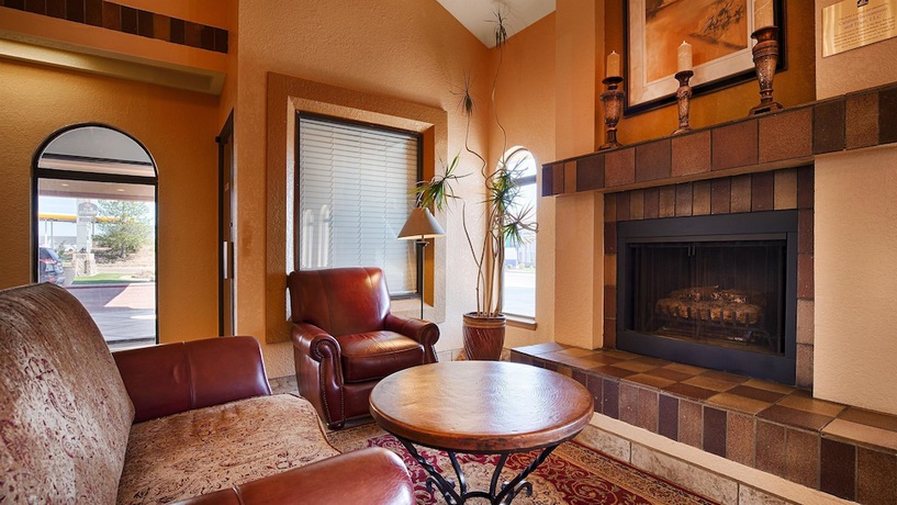 Imagen de los interiores del Hotel Best Western Discovery Inn. Foto 18