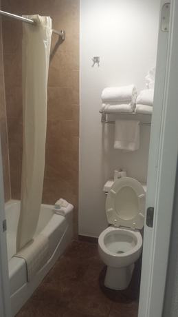 Imagen de la habitación del Hotel Best Western Discovery Inn. Foto 15