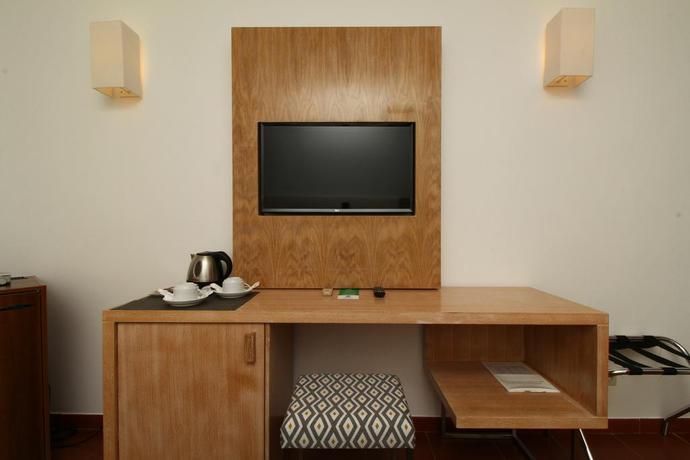 Imagen de la habitación del Hotel Best Western Dom Bernardo. Foto 9