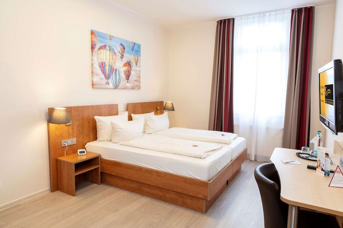 Imagen de la habitación del Hotel Best Western Dreilaenderbruecke. Foto 12