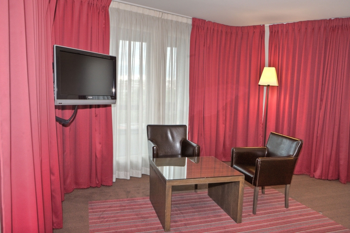 Imagen de la habitación del Hotel Best Western Du Pont Wilson. Foto 7