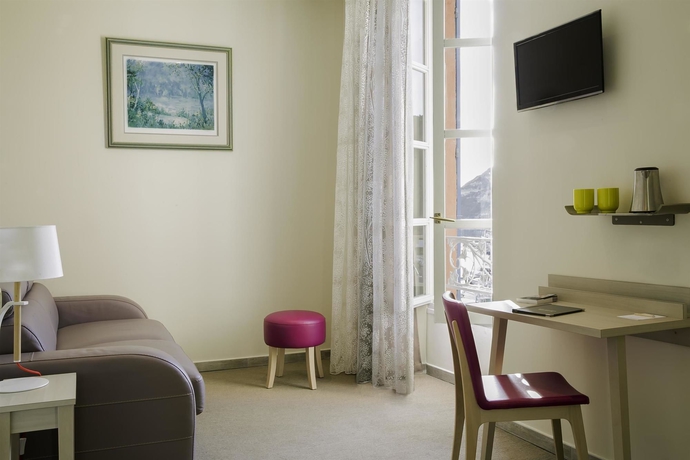 Imagen de la habitación del Hotel Best Western Du Roy D'aragon. Foto 8