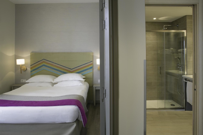 Imagen de la habitación del Hotel Best Western Du Roy D'aragon. Foto 12