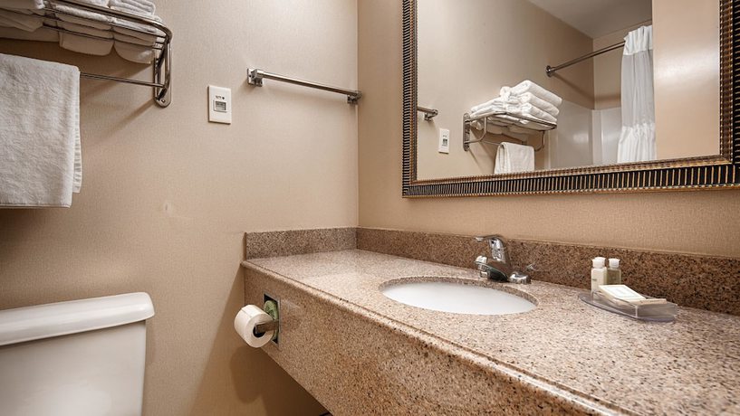 Imagen de la habitación del Hotel Best Western Dunkirk And Fredonia Inn. Foto 11