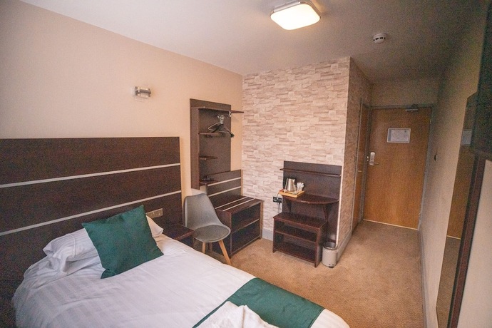 Imagen de la habitación del Hotel Best Western Ebbw Vale. Foto 16
