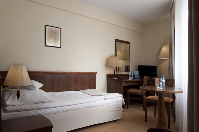 Imagen de la habitación del Hotel Best Western Edison. Foto 3