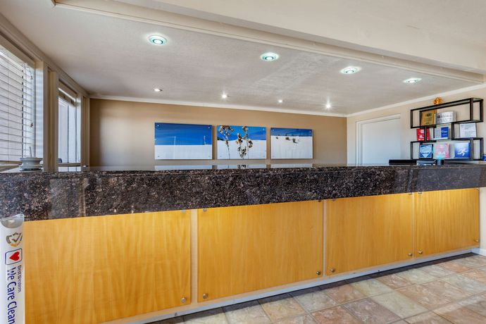 Imagen de los interiores del Hotel Best Western El Rancho Palacio. Foto 20