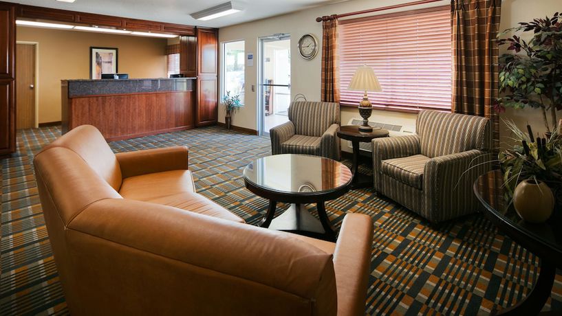 Imagen de los interiores del Hotel Best Western Empire Towers. Foto 18