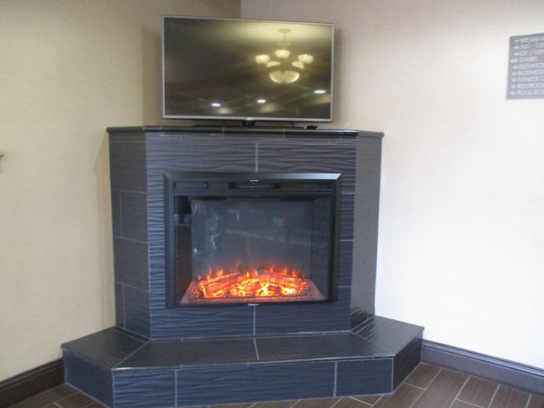 Imagen de los interiores del Hotel Best Western Emporia Inn. Foto 11
