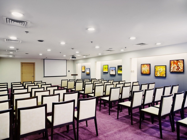 Imagen de los interiores del Hotel Best Western Eresin Taxim. Foto 16