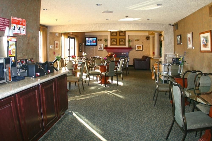 Imagen del bar/restaurante del Hotel Best Western Escondido. Foto 4