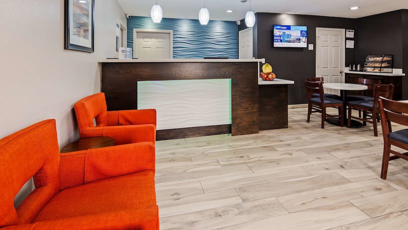 Imagen de los interiores del Hotel Best Western Executive Inn, Marshall. Foto 15