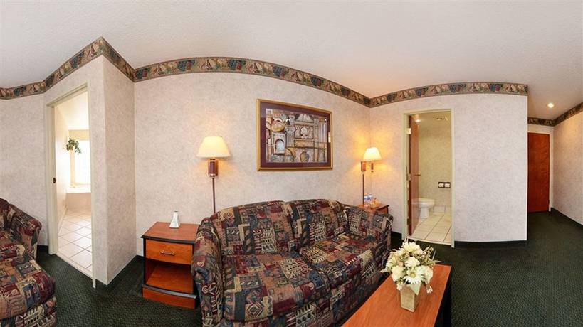 Imagen de los interiores del Hotel Best Western Executive Inn and Suites, Colorado Springs. Foto 9