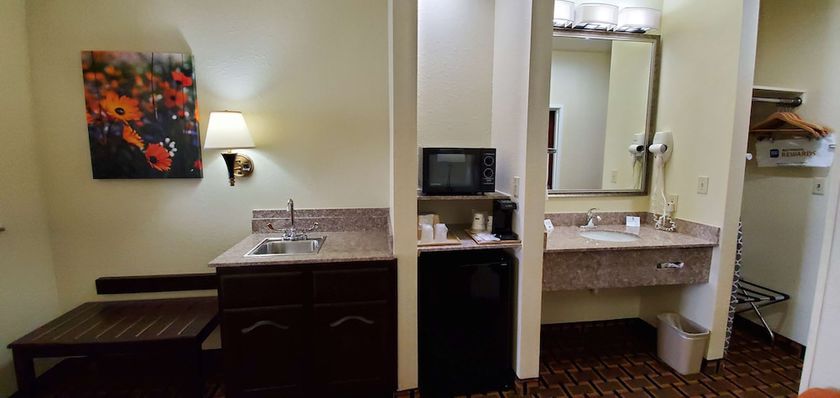 Imagen de la habitación del Hotel Best Western Executive Inn and Suites, Madisonville . Foto 5