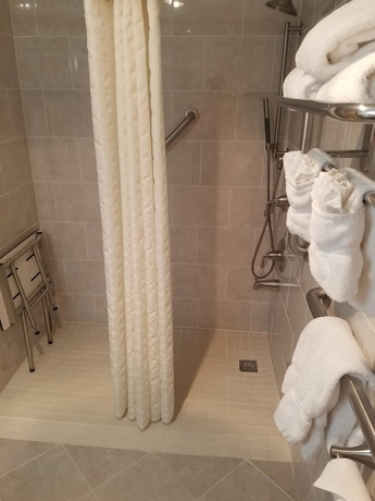 Imagen de la habitación del Hotel Best Western Fairfax. Foto 11