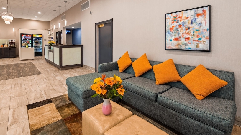 Imagen de los interiores del Hotel Best Western Fairfax. Foto 14